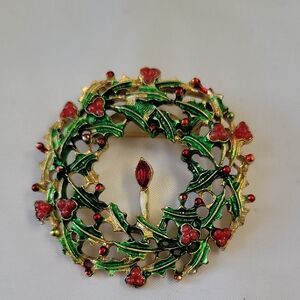 Vintage Festive Wreath Brooch with Red and Green Accents